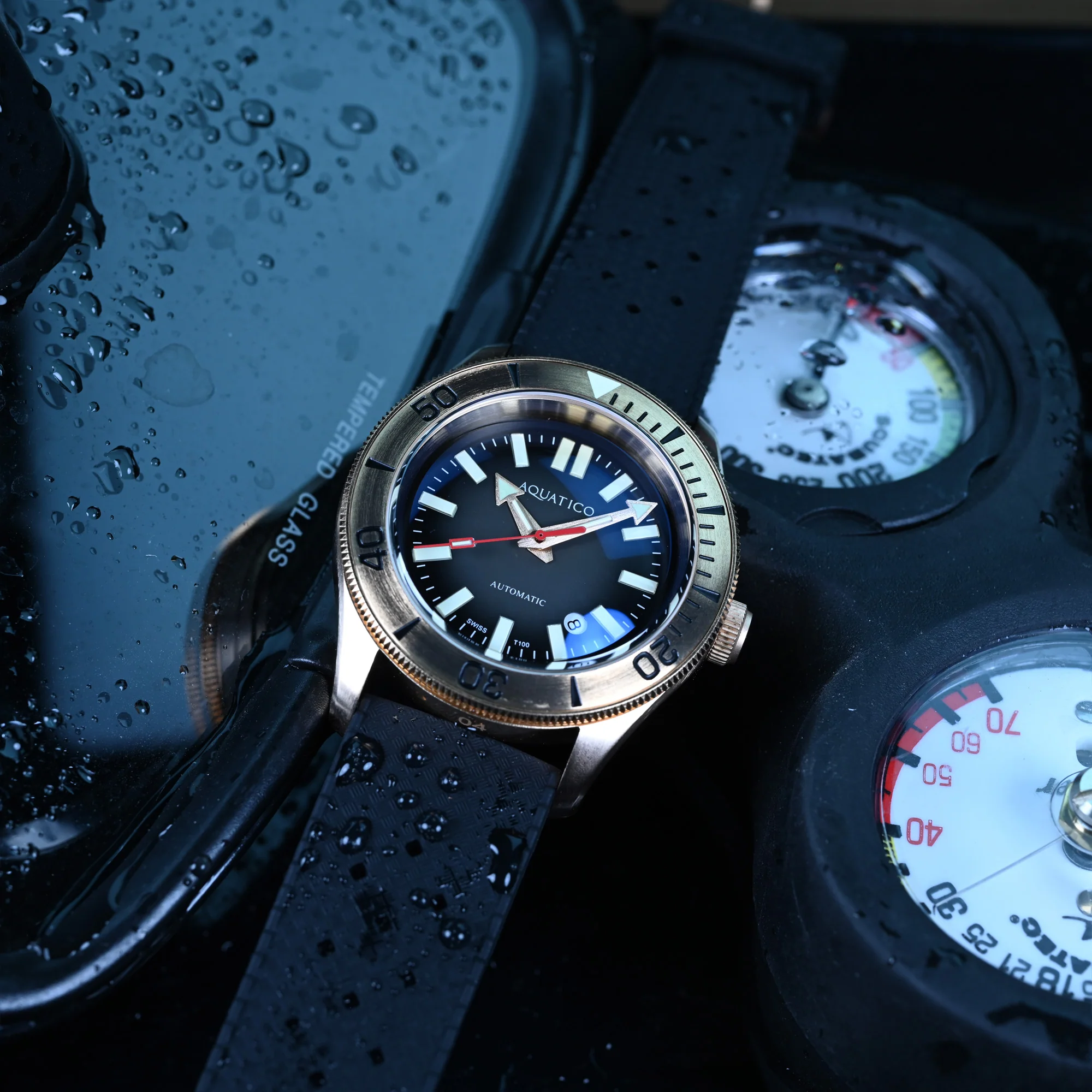 Mens watch